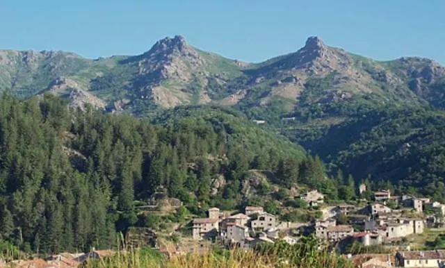 **  Le Caveau De Jaujac Hotel France