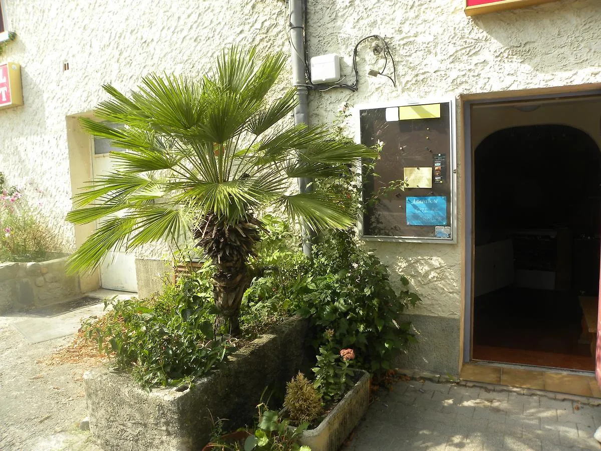 Le Caveau De Jaujac Hotel France